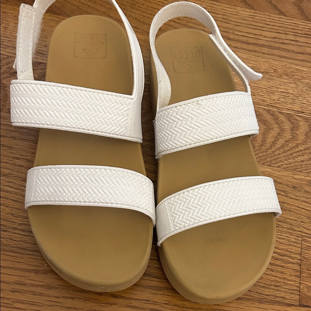 Girls reef White Sandal